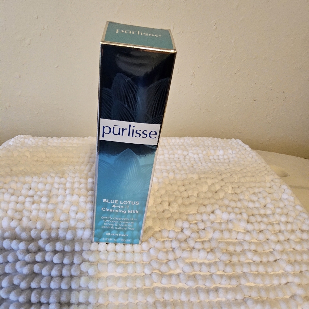 Purlisse Cleansing Milk
